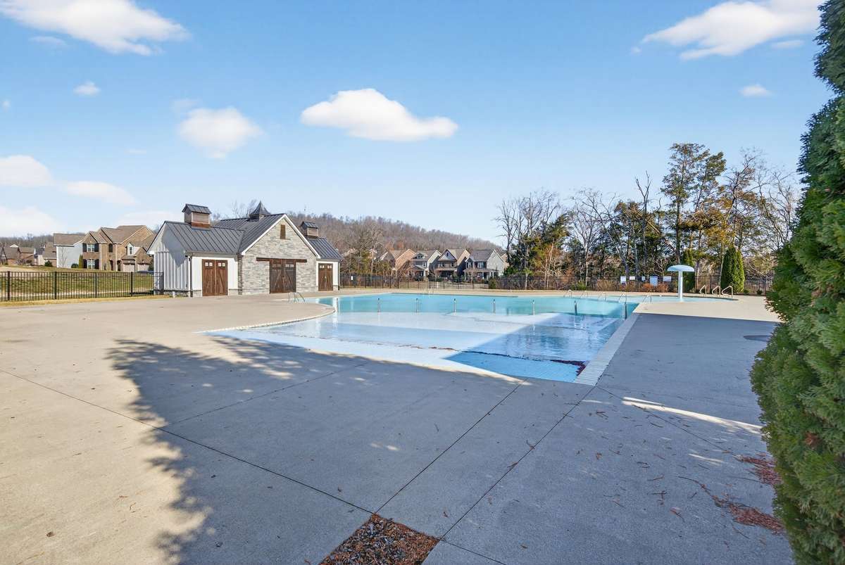 Community pool