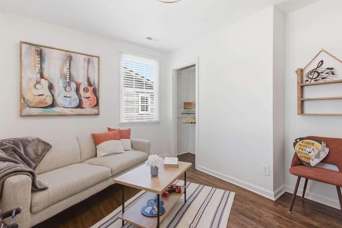Perfect space to use as a bedroom or home office