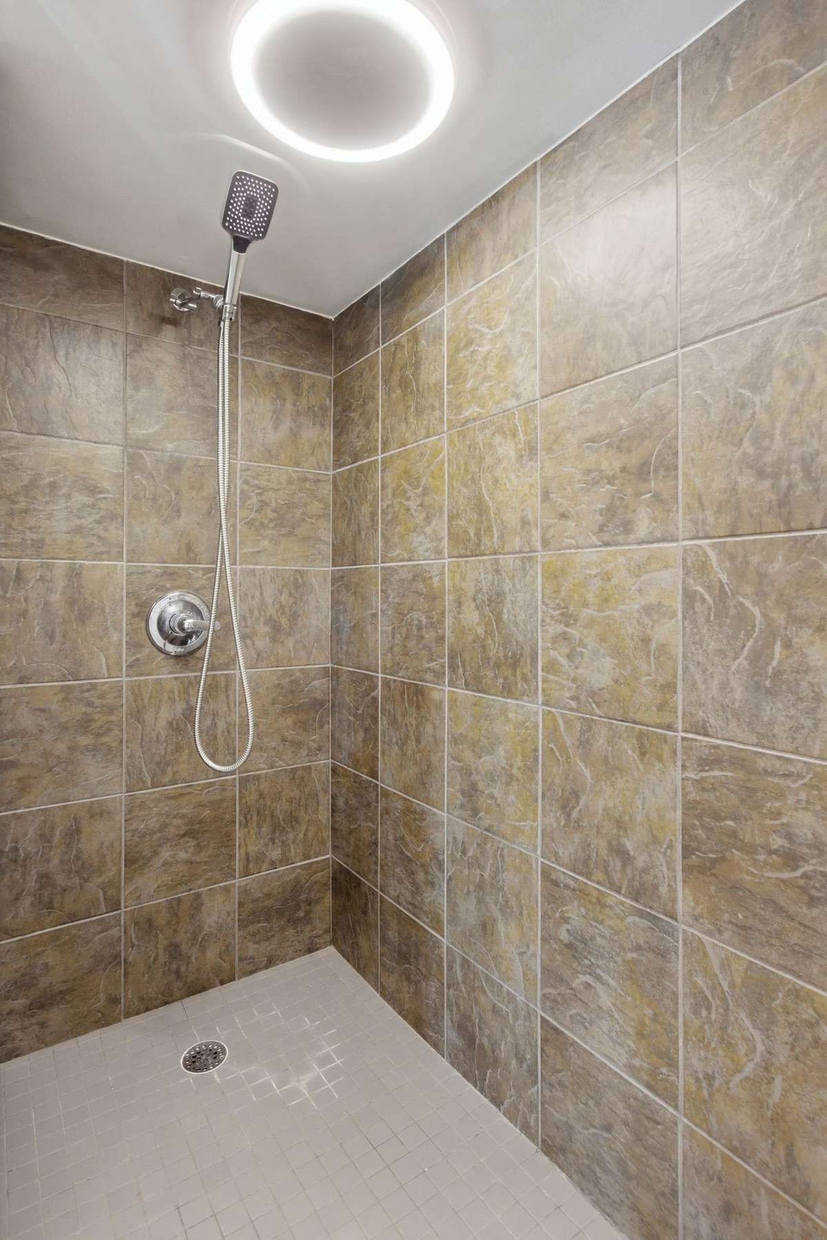 New shower head and shower light with different lighting features
