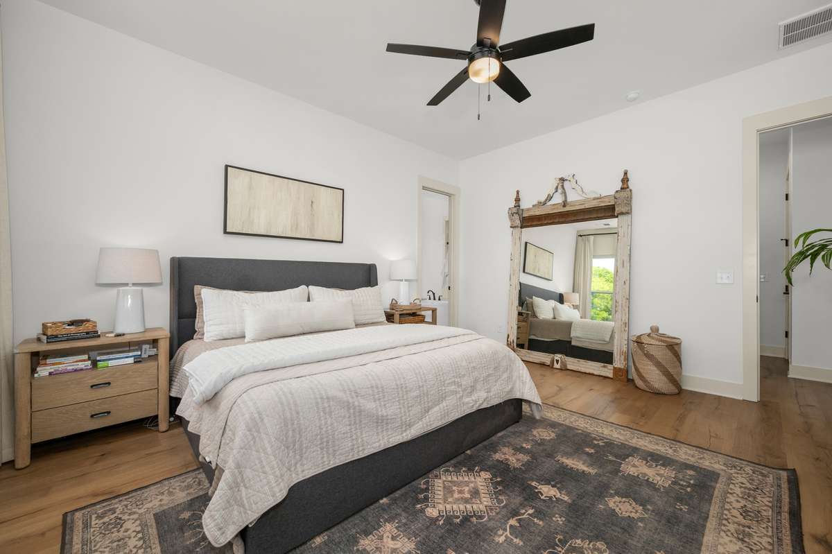520 Gresham Lane - Primary Bedroom
