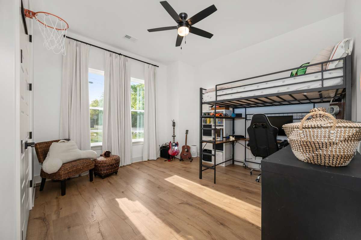 520 Gresham Lane - Bedroom #2 (Down)