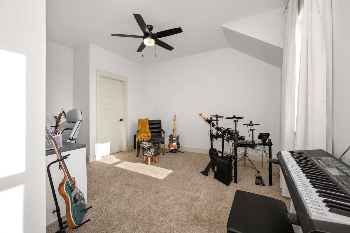 520 Gresham Lane - Bedroom #4 / Current Office