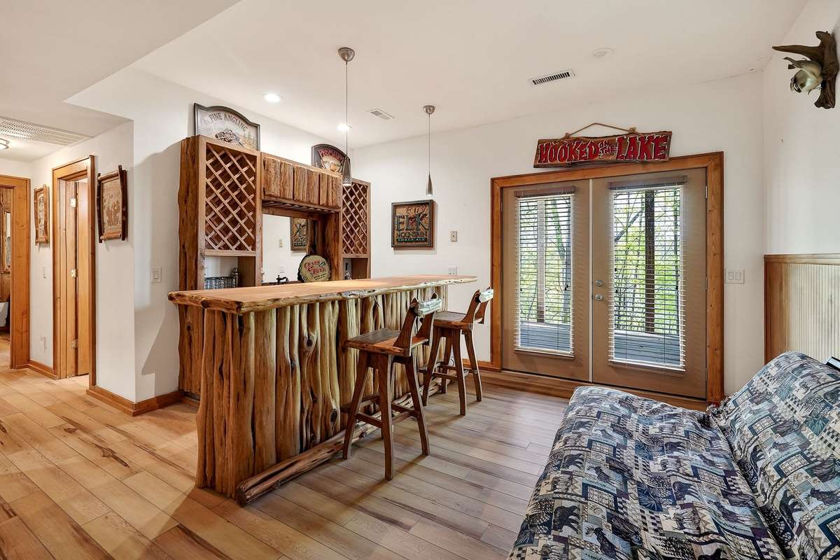 wet bar in game room