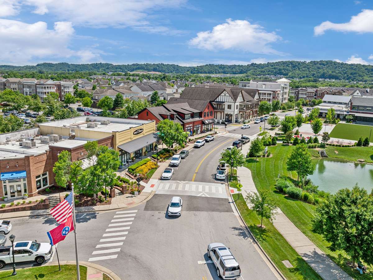 Sought-after community featuring a private lake, restaurants, and a vibrant resort-style lifestyle