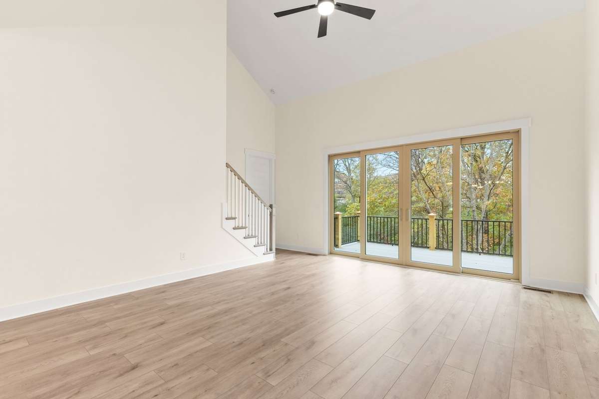 Another view of the living area.