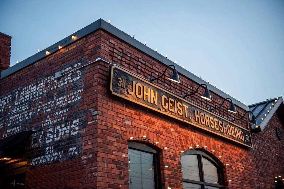 Geist Restaurant and bar