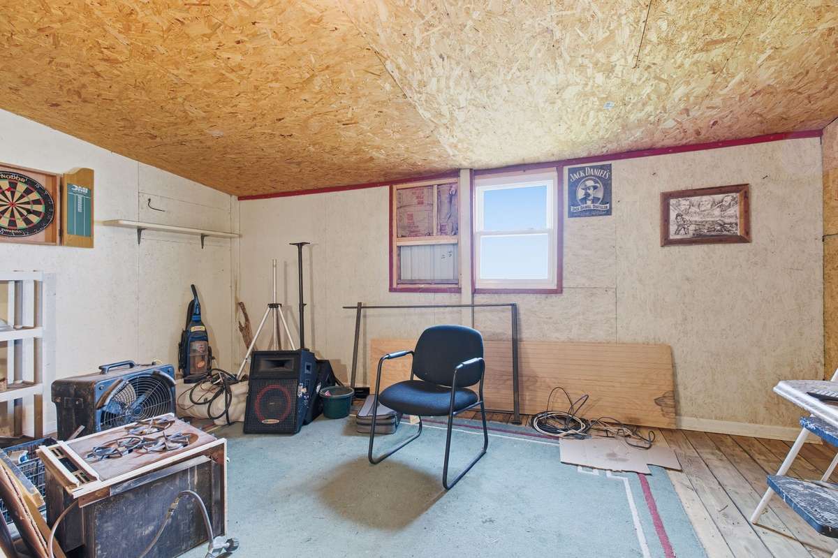 Shop office. Insulated.