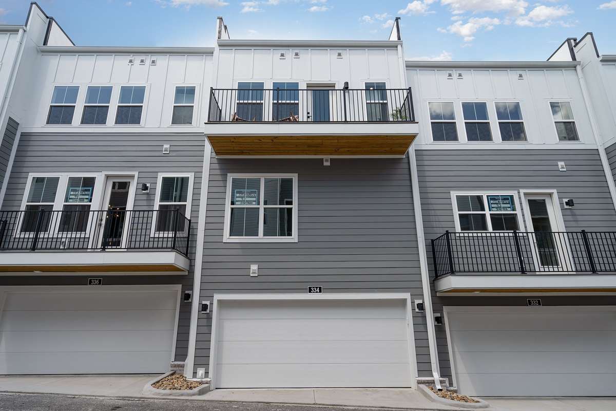 2 car garage *Photos are for representational purposes only and are of a similar floor plan with differing finishes*