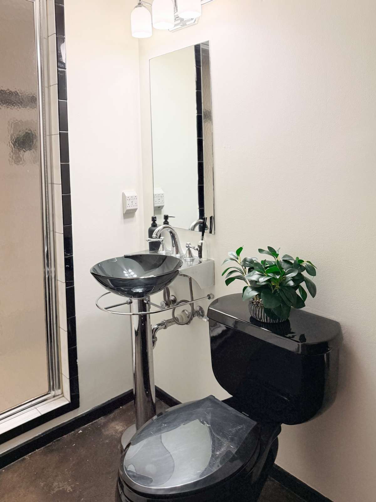 Clean, modern finishes with a streamlined aesthetic.