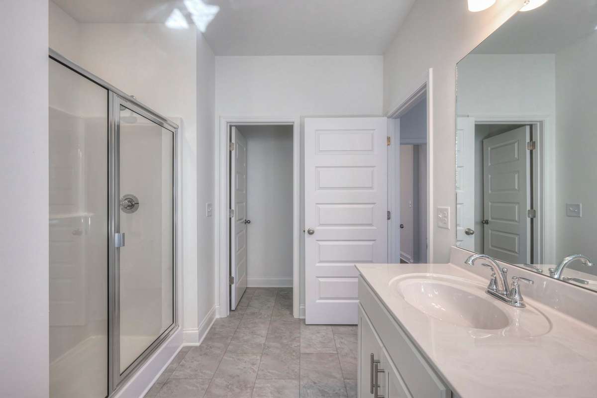 This photo is a sample of the Sutherland floorplan.  Options and exterior will vary depending on customer selections and preferences.
