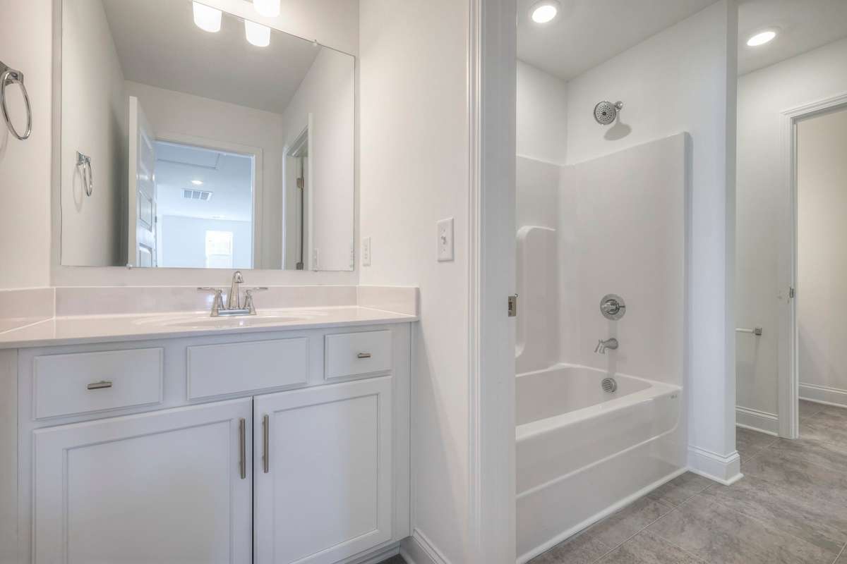 This photo is a sample of the Sutherland floorplan.  Options and exterior will vary depending on customer selections and preferences.