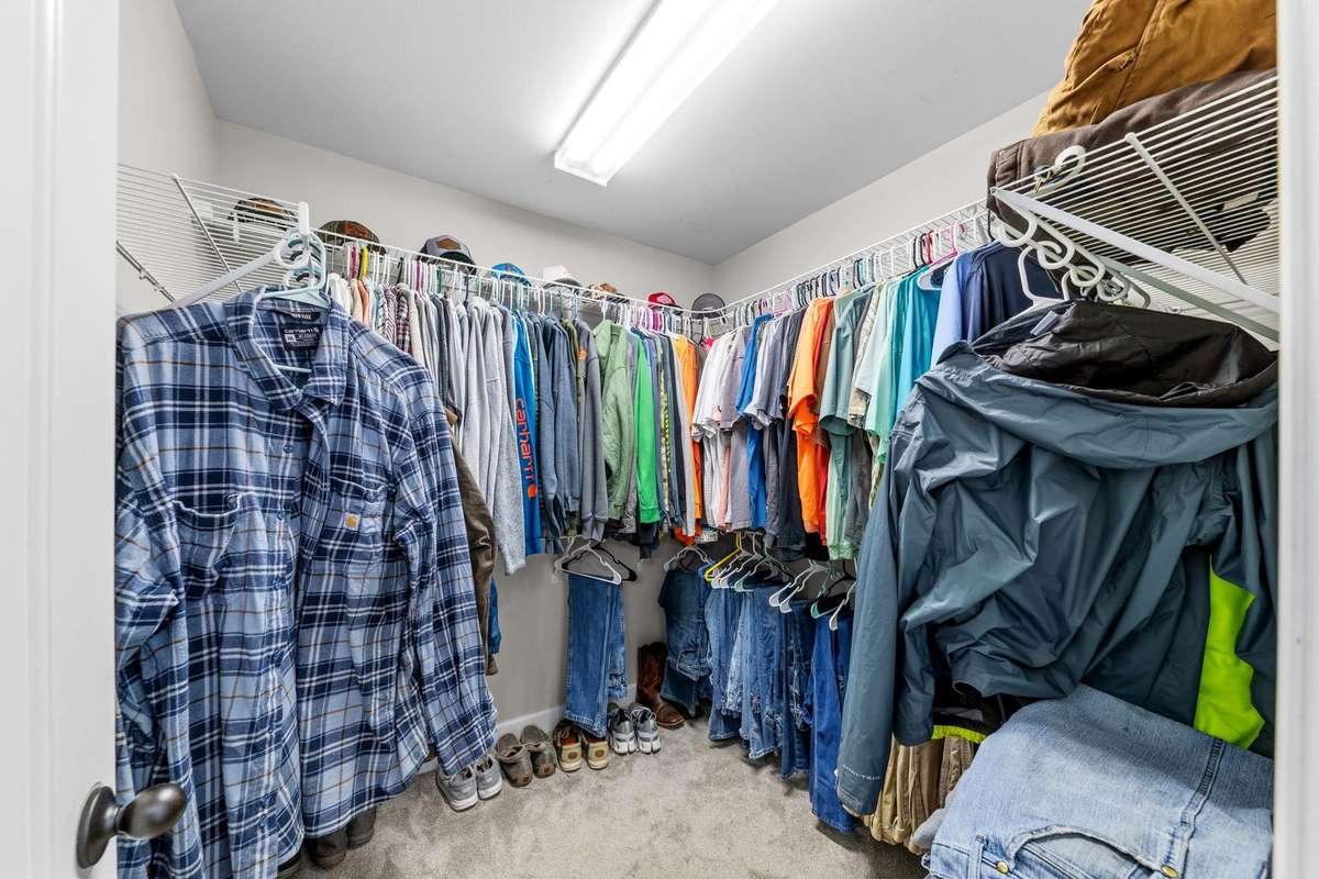 Master walk in closet