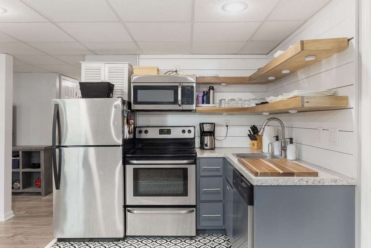 Full kitchen in the apartment