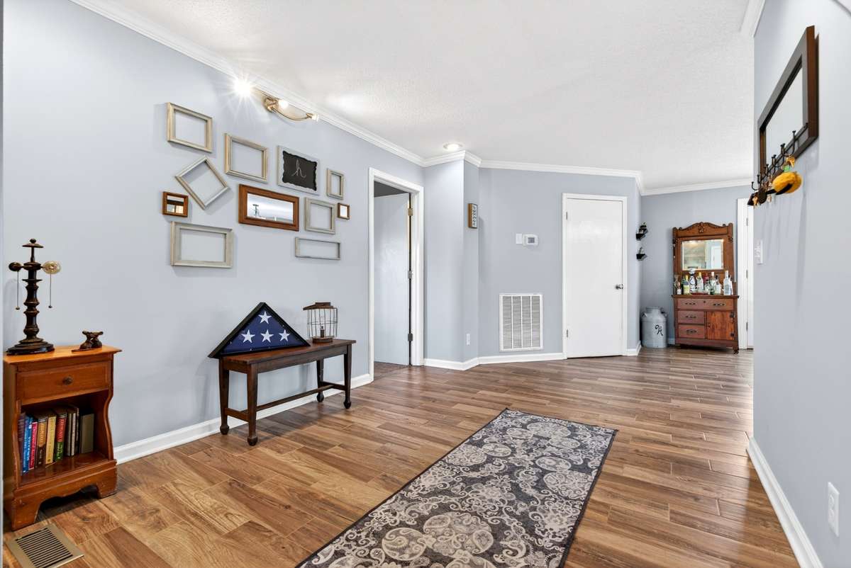 Foyer/Entryway