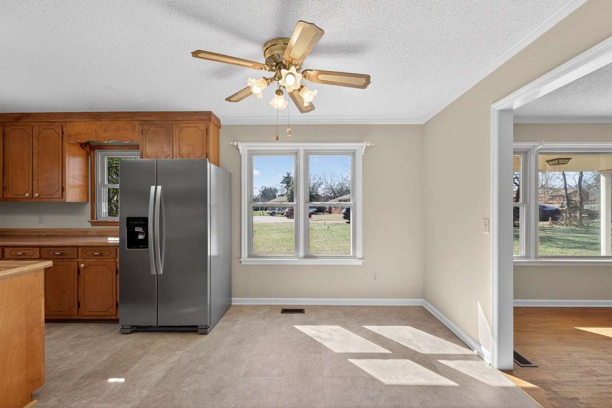 Lots of natural light