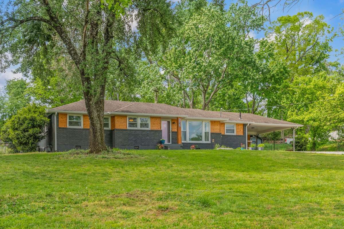 Welcome Home to 3928 Stilton Dr.!