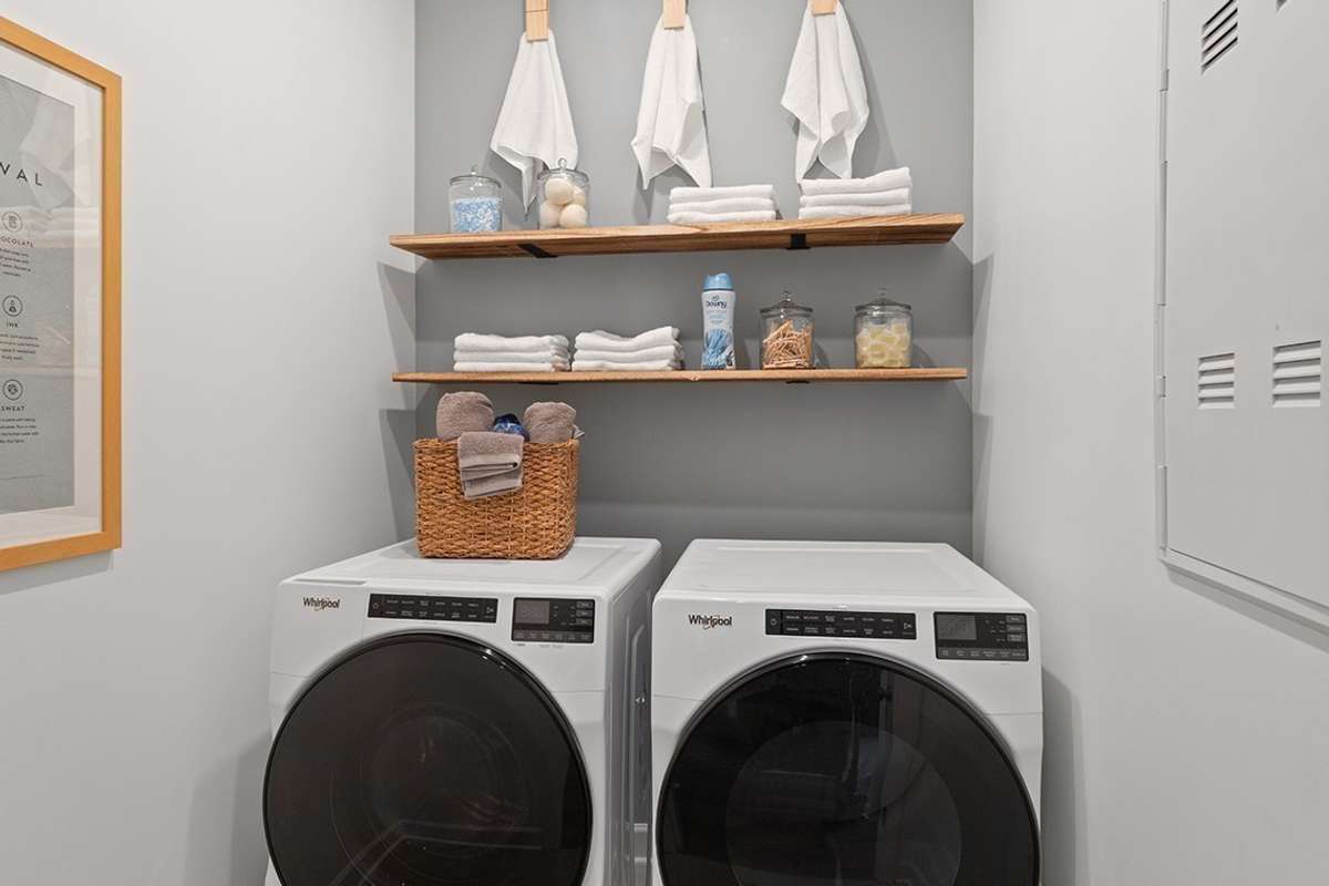 *Photo taken of Model Home. Selections & Colors may vary*