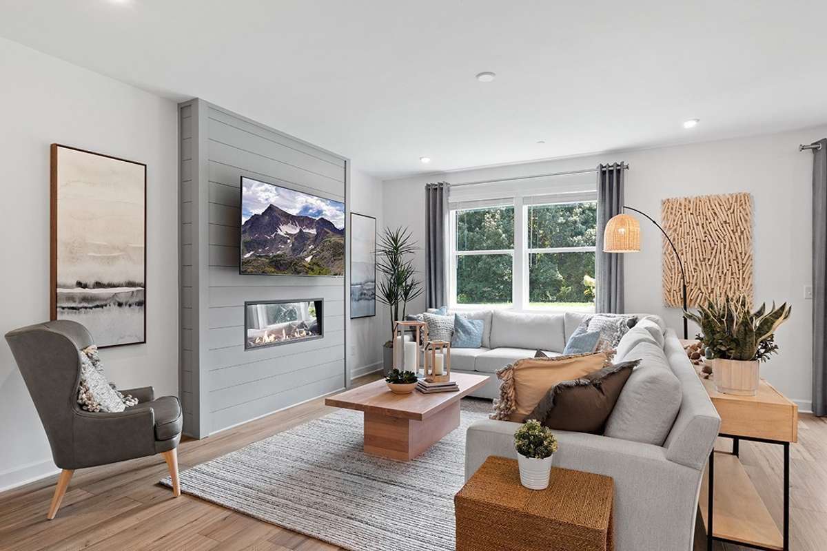 *Photo taken of Model Home. Selections & Colors may vary*