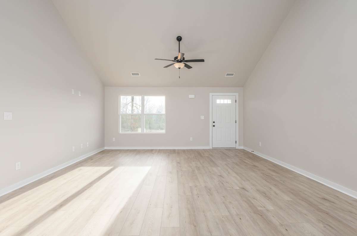 REPRESENTATION ONLY | PHOTOS FROM A PREVIOUSLY BUILT HOME OF THE SAME FLOOR PLAN