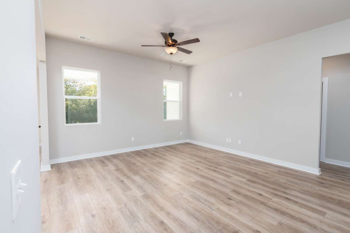REPRESENTATION ONLY | PHOTOS FROM A PREVIOUSLY BUILT HOME OF THE SAME FLOOR PLAN