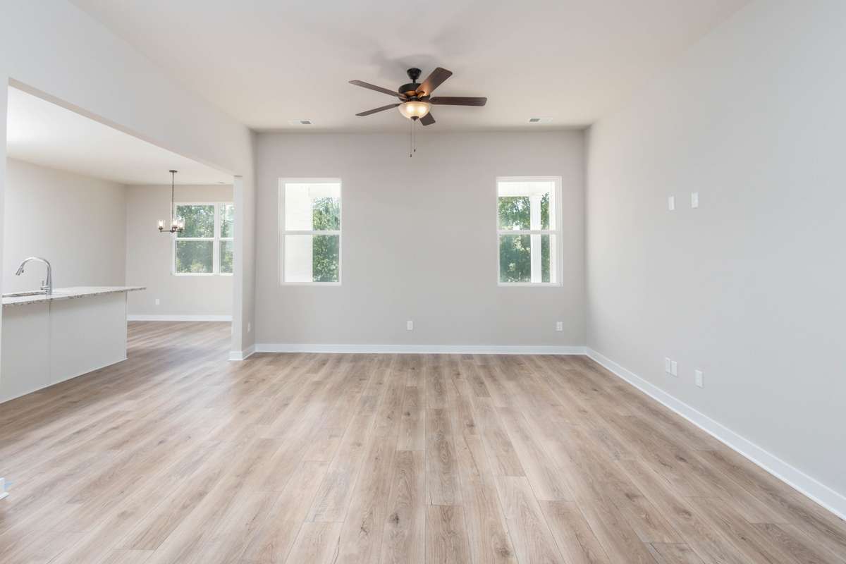 REPRESENTATION ONLY | PHOTOS FROM A PREVIOUSLY BUILT HOME OF THE SAME FLOOR PLAN