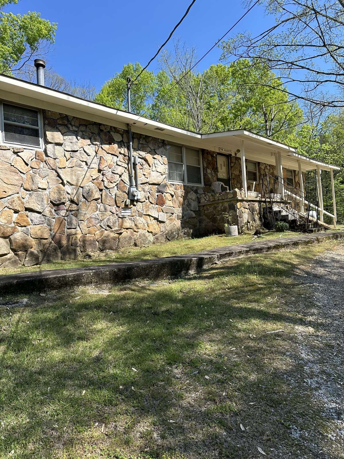 Welcome to 4549 Francisco Rd Huntland, TN