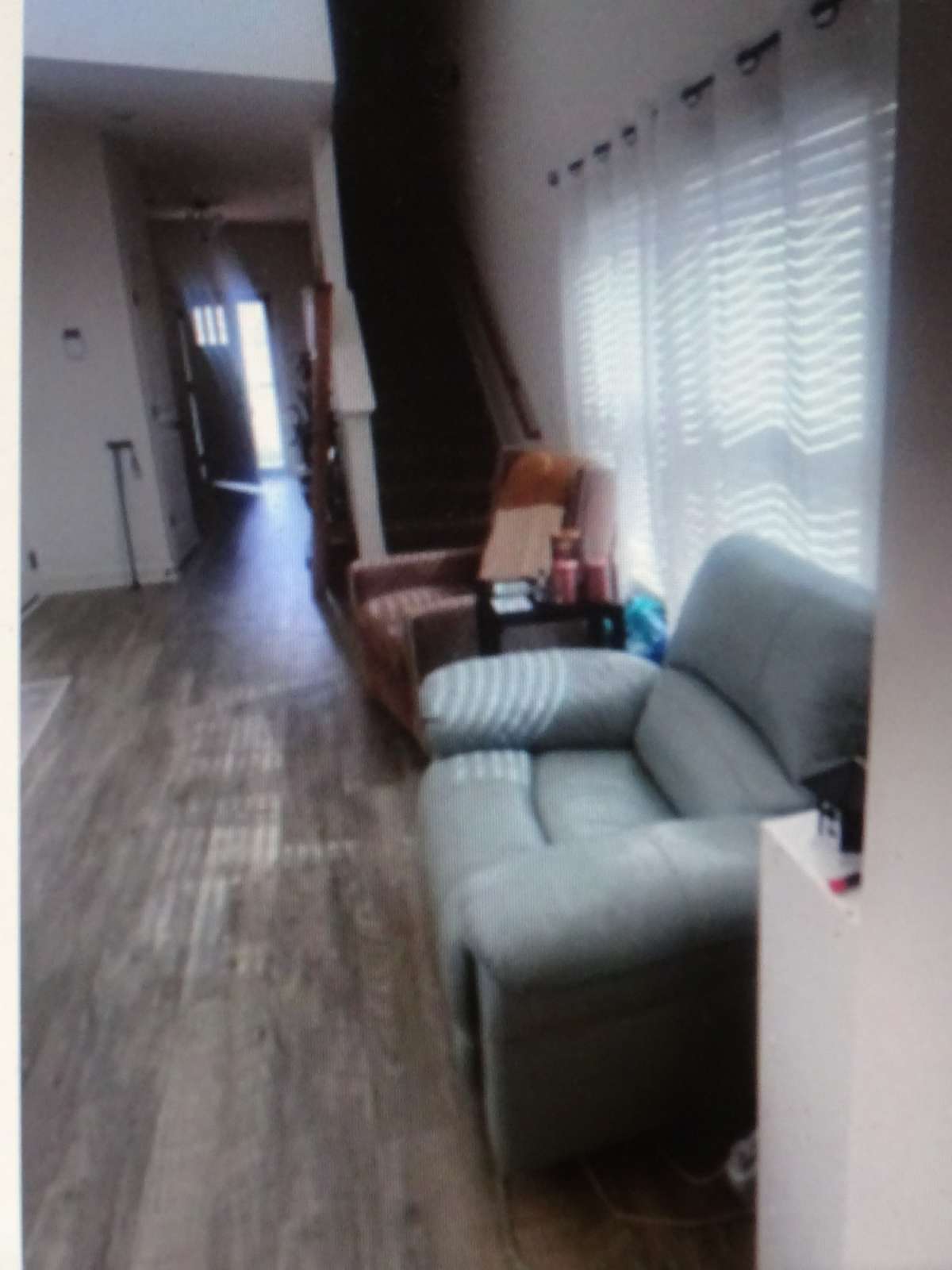 Living Room Owner furnished