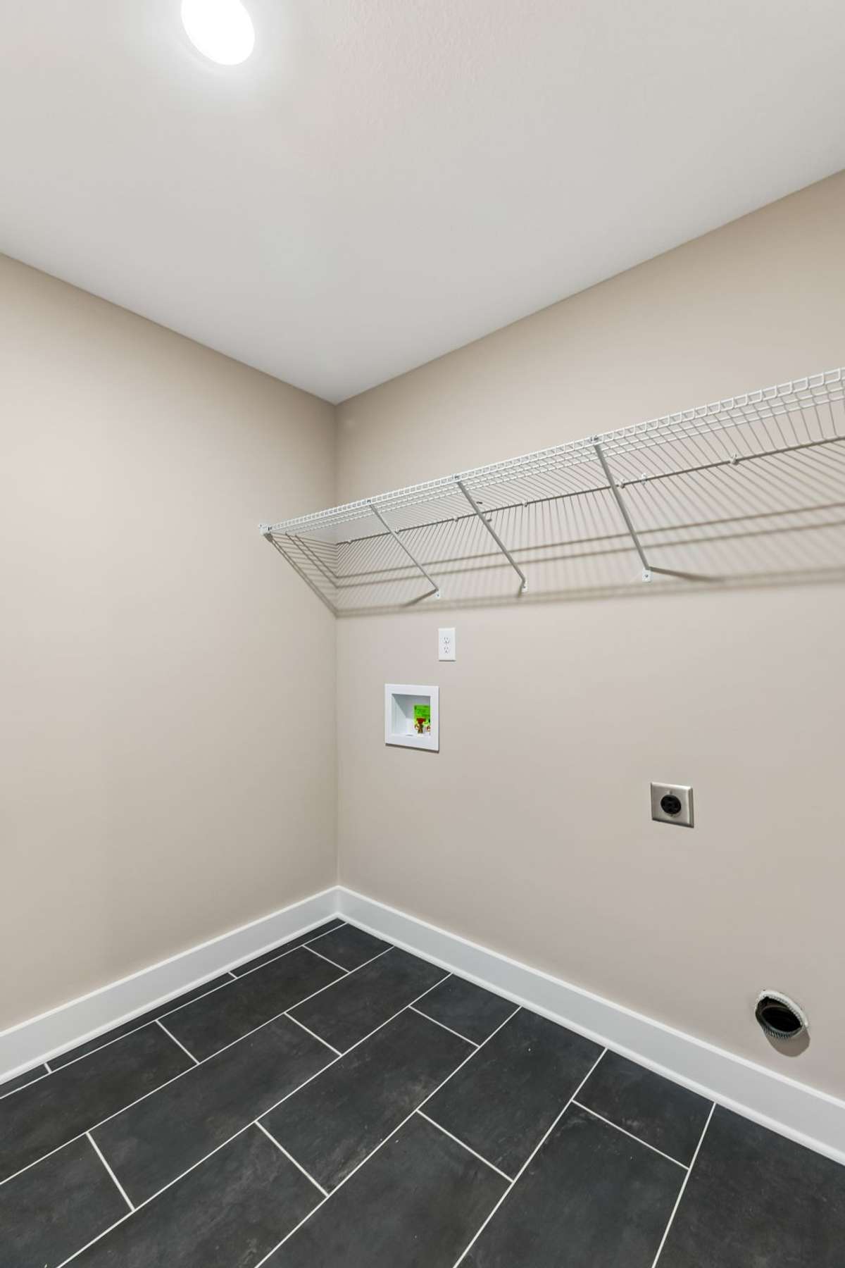 Sample photos from a previous build showing the Braxton Floor Plan.  Materials and colors are subject to change without notice.