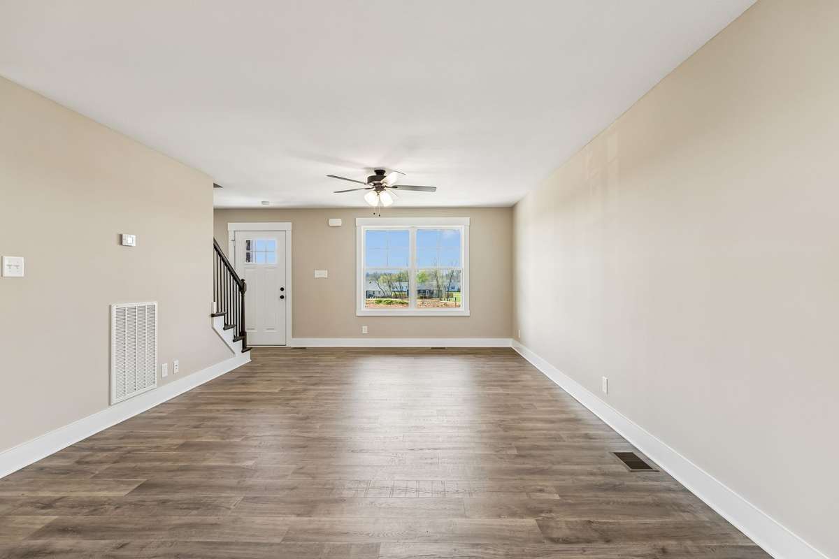 Sample photos from a previous build showing the Braxton Floor Plan.  Materials and colors are subject to change without notice.