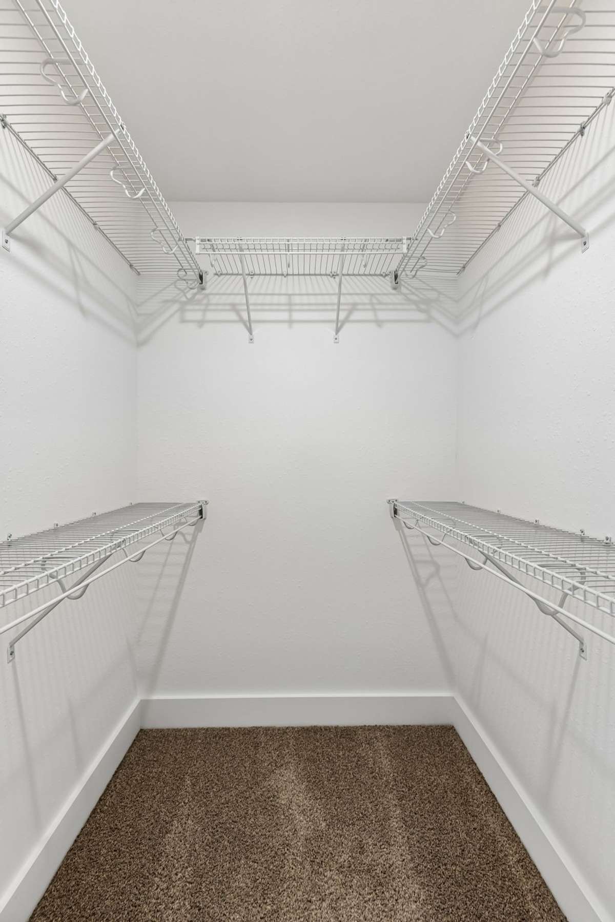 Sample photos from a previous build showing the Braxton Floor Plan.  Materials and colors are subject to change without notice.