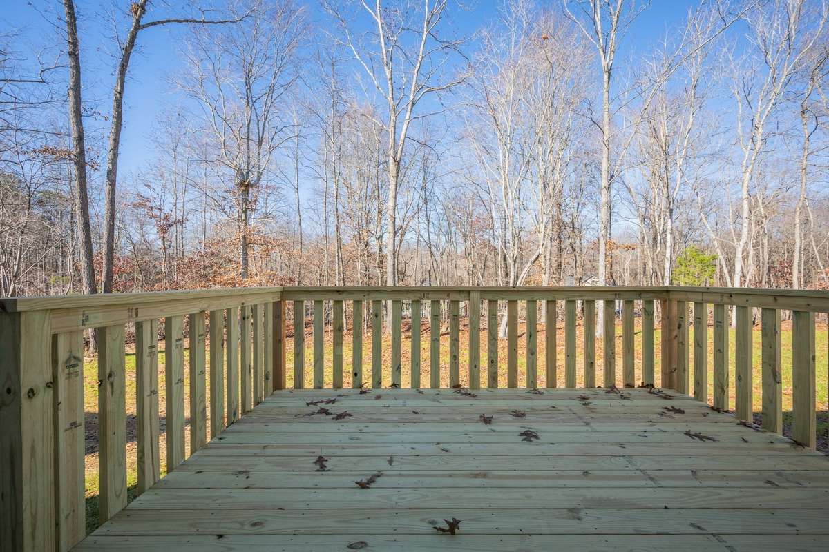 HARD TO FIND-LEVEL LOT in the Heart of Dickson