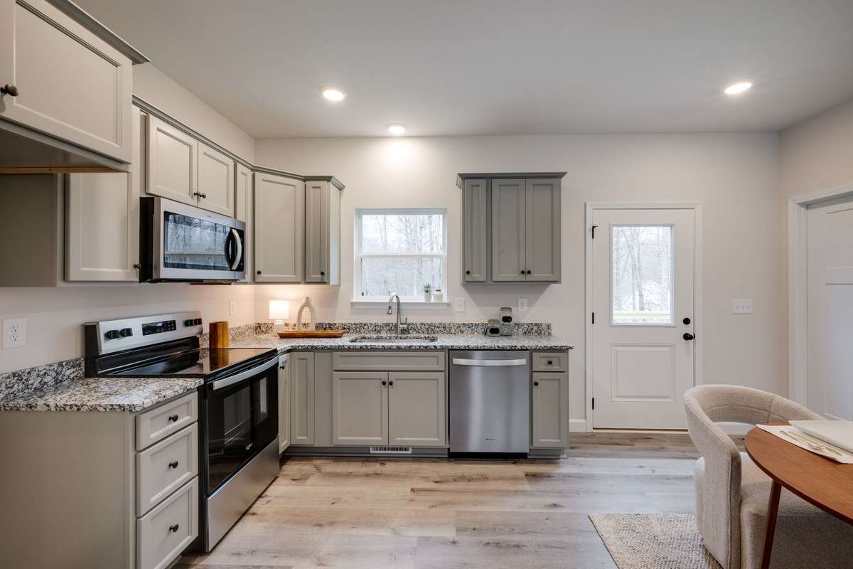 ON TREND Colors + Selections