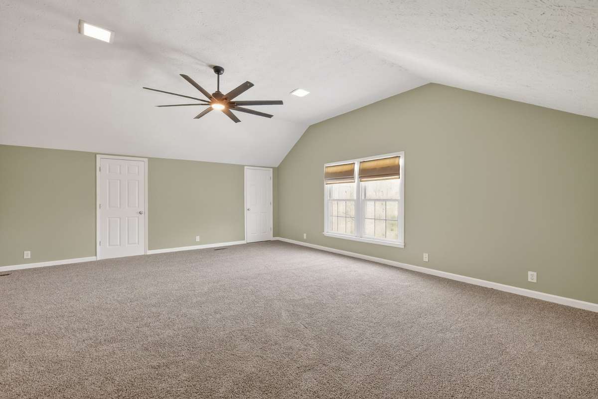 BONUS ROOM OVER GARAGE