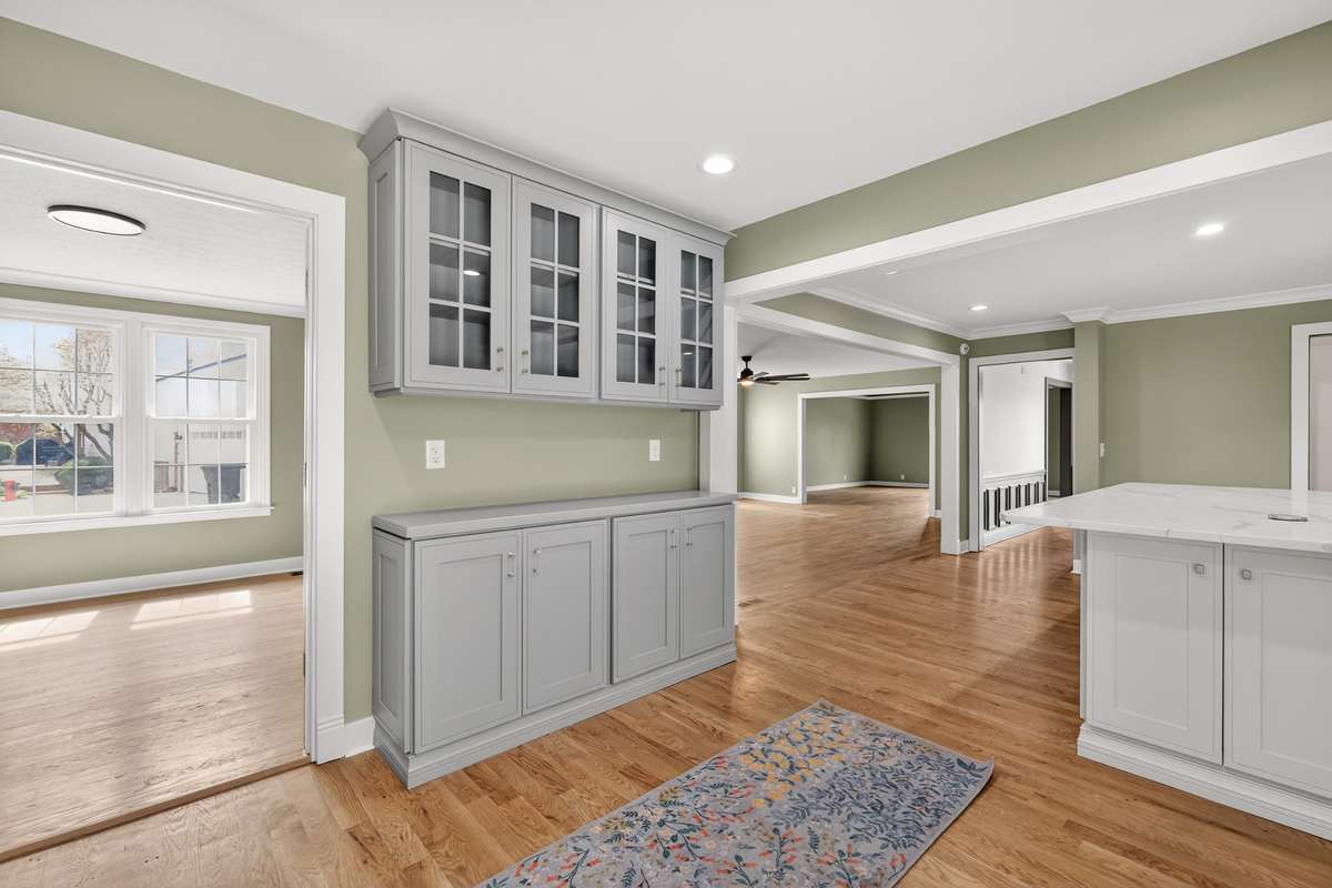 BEAUTIFUL PASS THROUGH OFF KITCHEN- LEADING TO MASTER OR POTENTIAL 
IN LAW'S SUITE