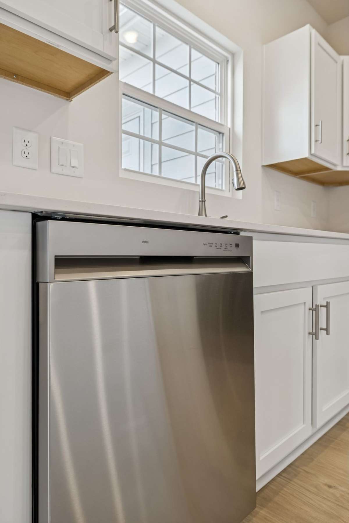 Photo is similar home in the same community - 2&3 bedroom options - MOVE IN READY - - upgrades available. Model home open Wed-Sat 10-5 & Sun 1-5. Dog Park and Playground as amenities.