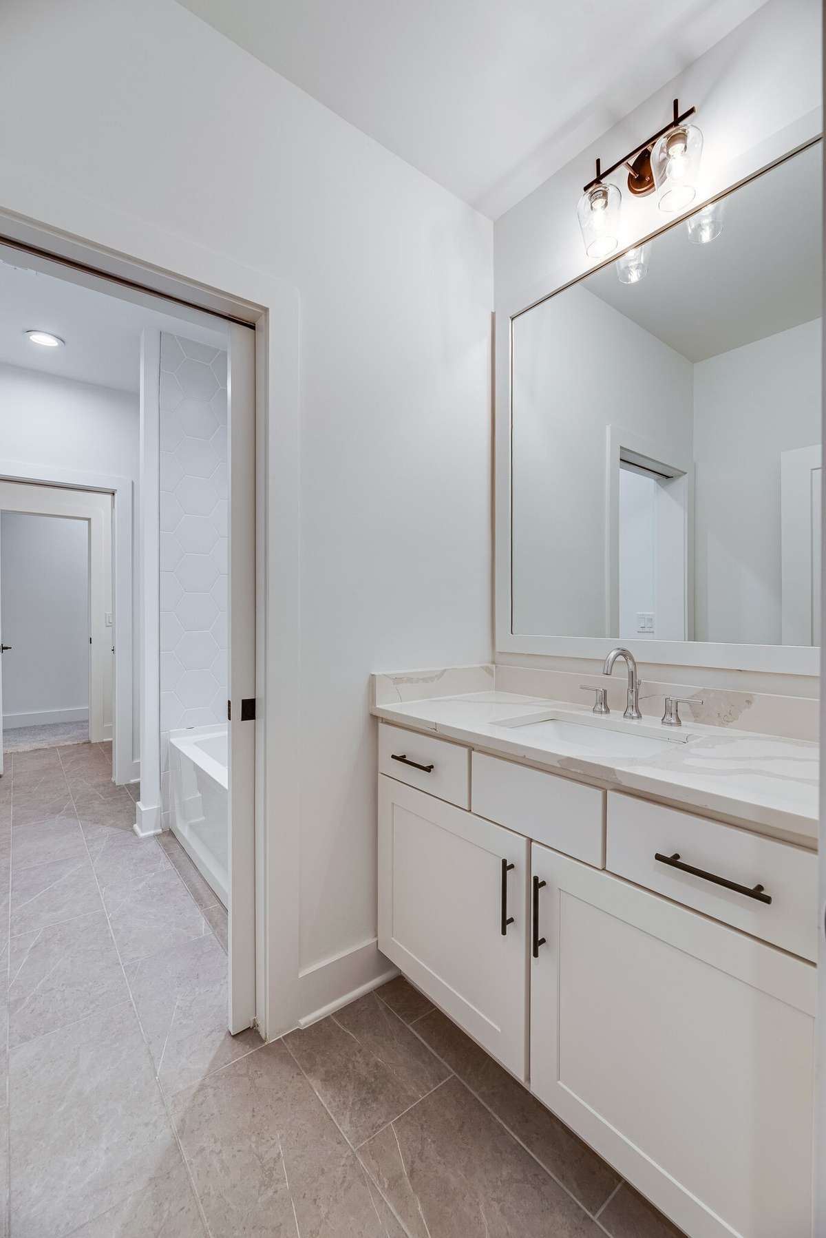 Photo of similar floor plan.
