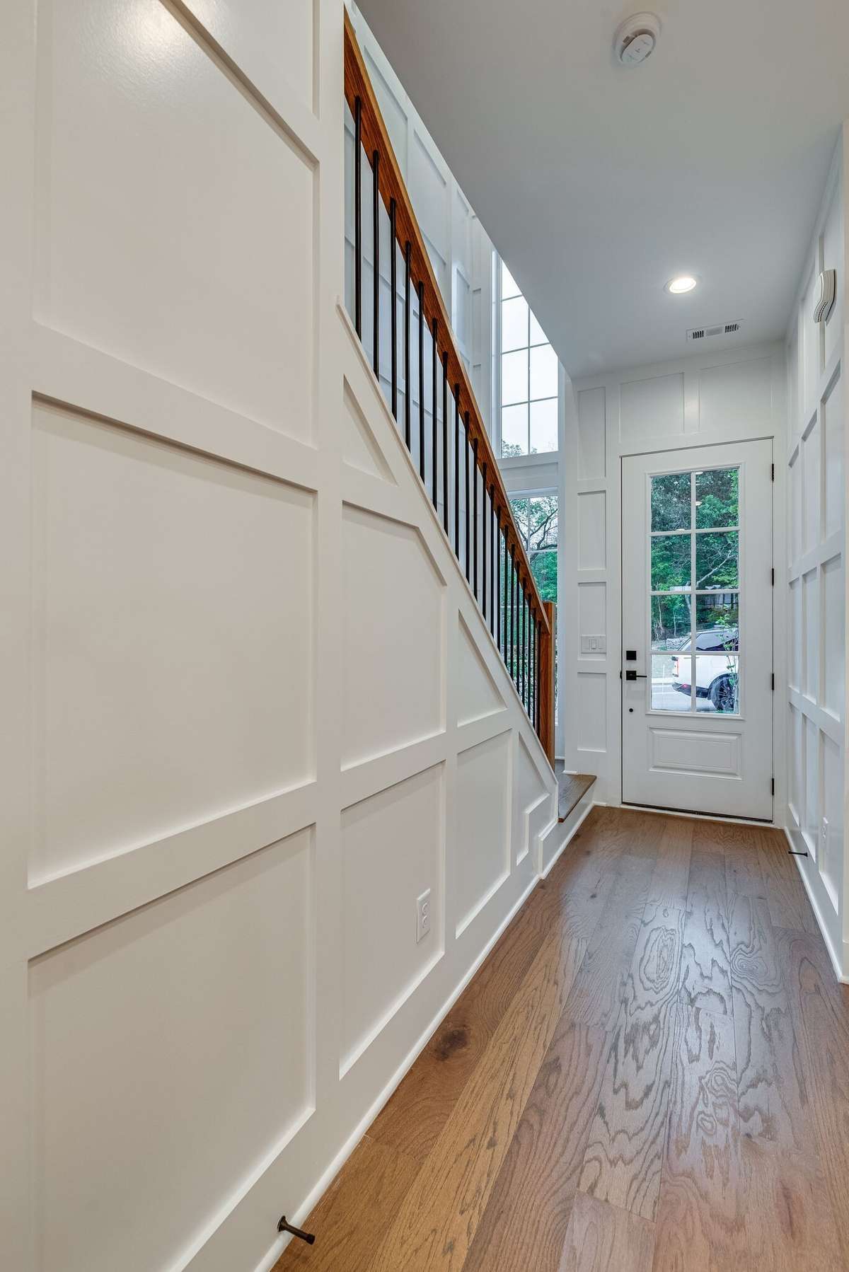 Photo of similar floor plan.