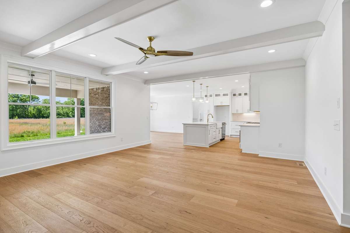 Open Floor Plan and Loads Of Natural Light