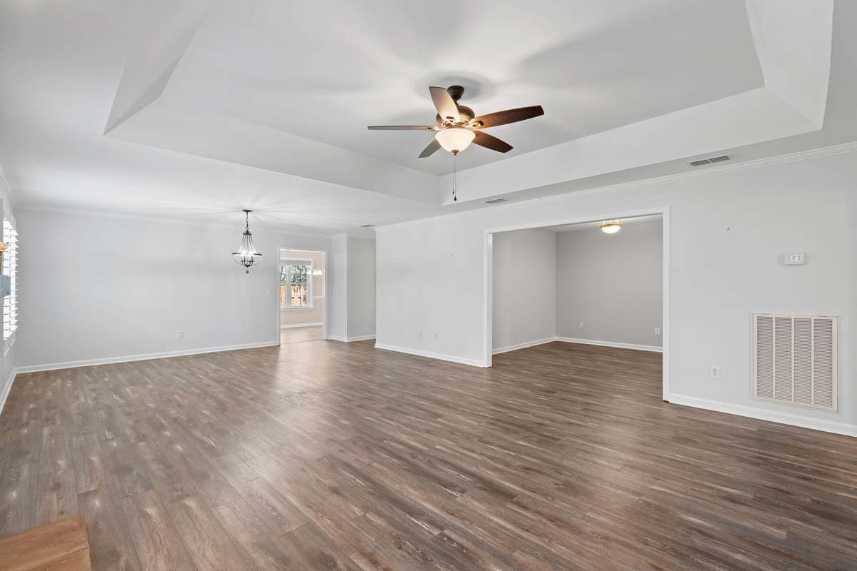 Elegant crown molding throughout!