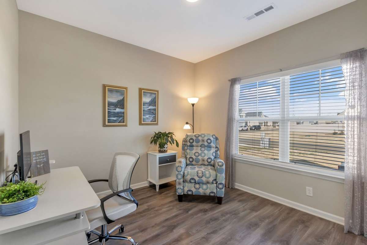 Front Bedroom can also be an office.