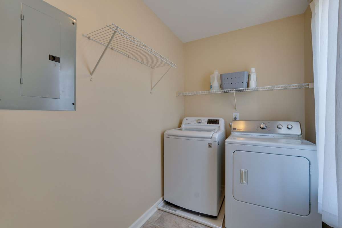Washer/Dryer are negotiable