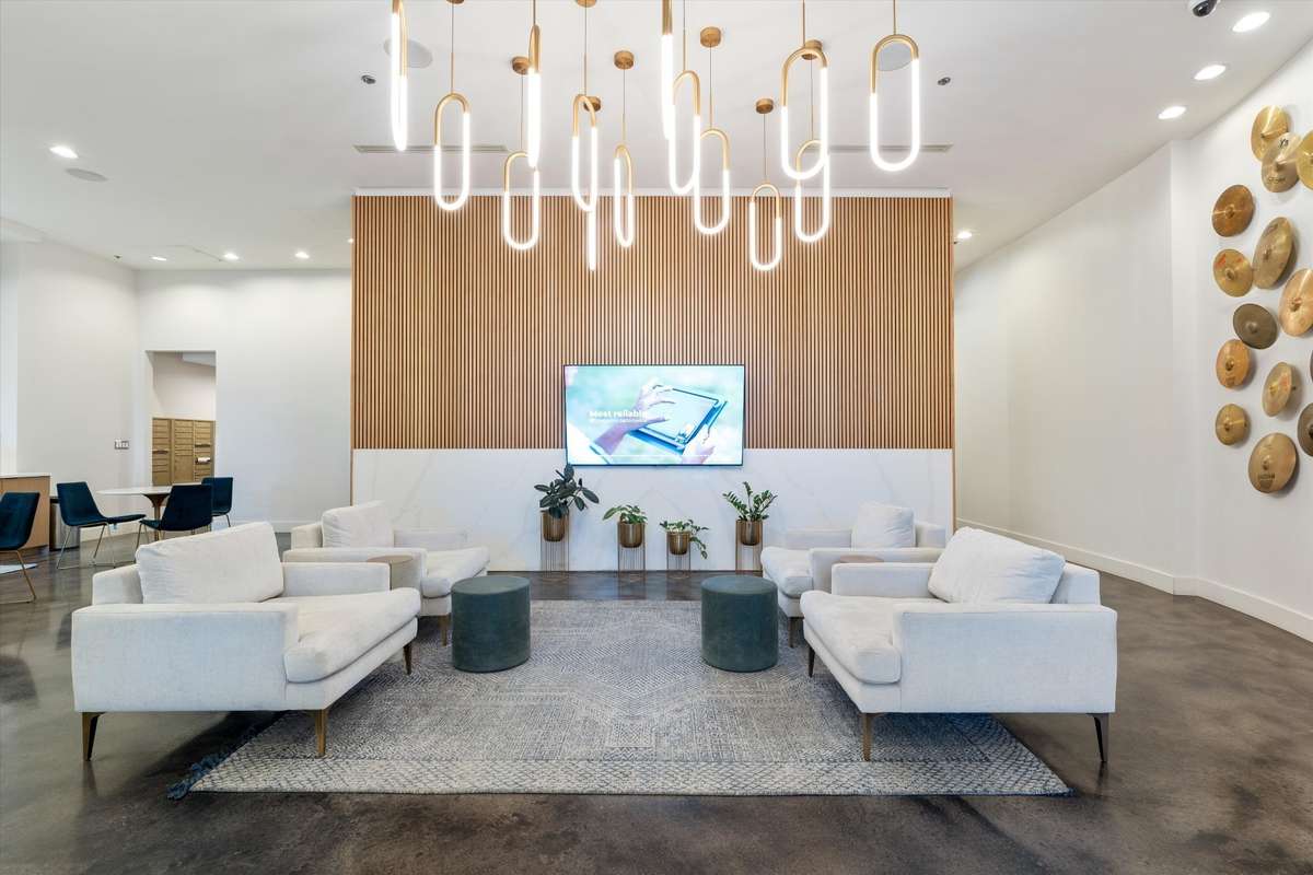 Beautiful new furnishings and TV…notice the lighting…a great first impression!!