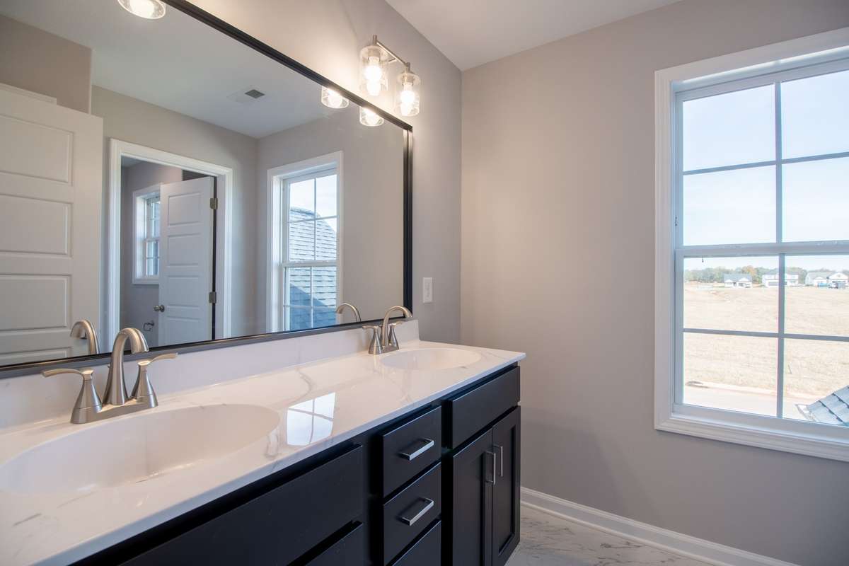 EXAMPLE>>>Guest Bathroom with a Double Vanity!
