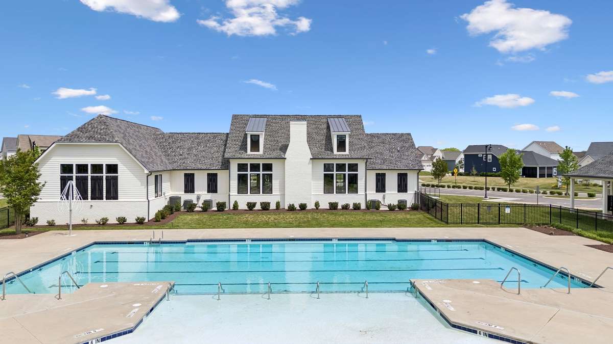 Neighborhood amenities are a 5 mins walk away - swimming pool, fitness gym, clubhouse, playground, walking trails are right outside your door.