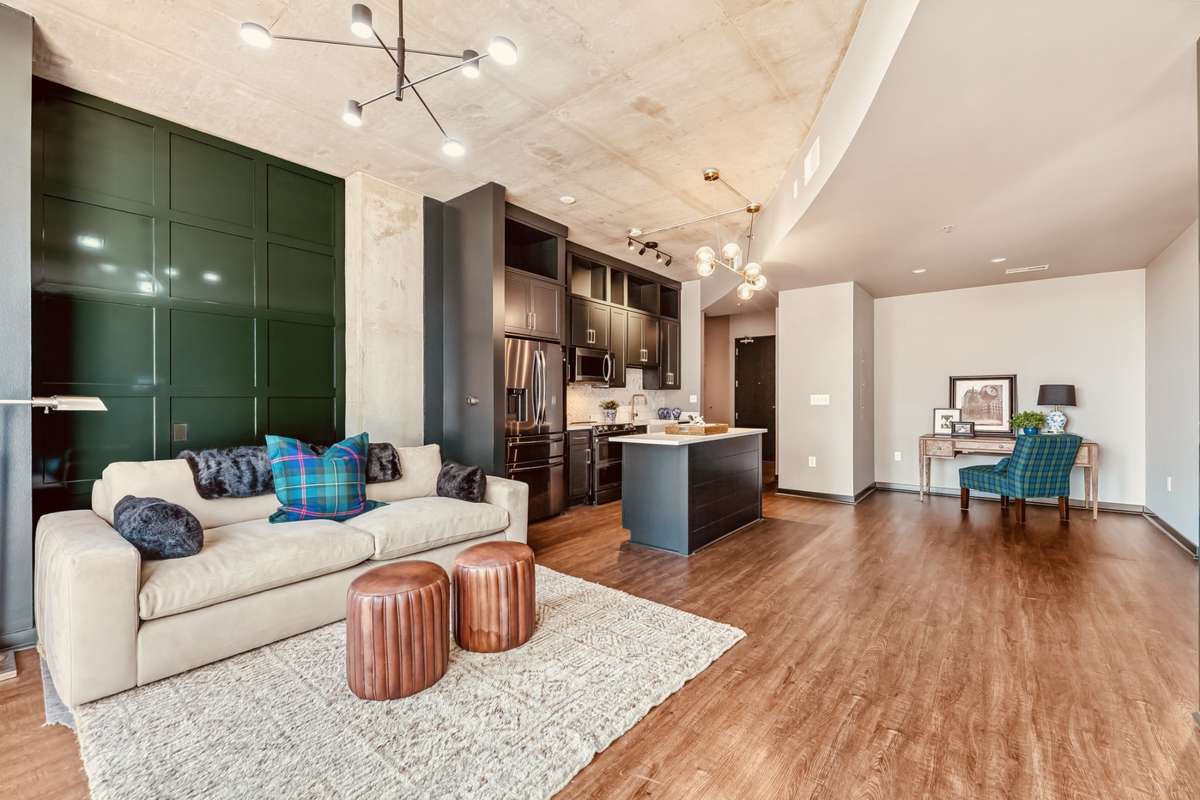 Live in The Gulch | Nashville ✨ This remodeled ICON condo is move-in ready and waiting for its next owner.