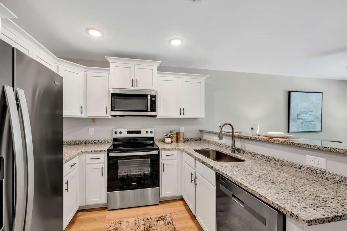 UPGRADED Granite Countertops