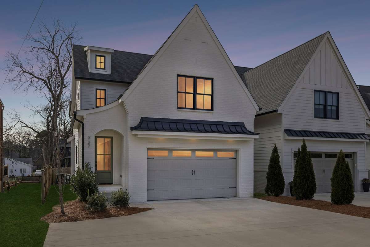 Welcome to 937 Woodmont Boulevard.