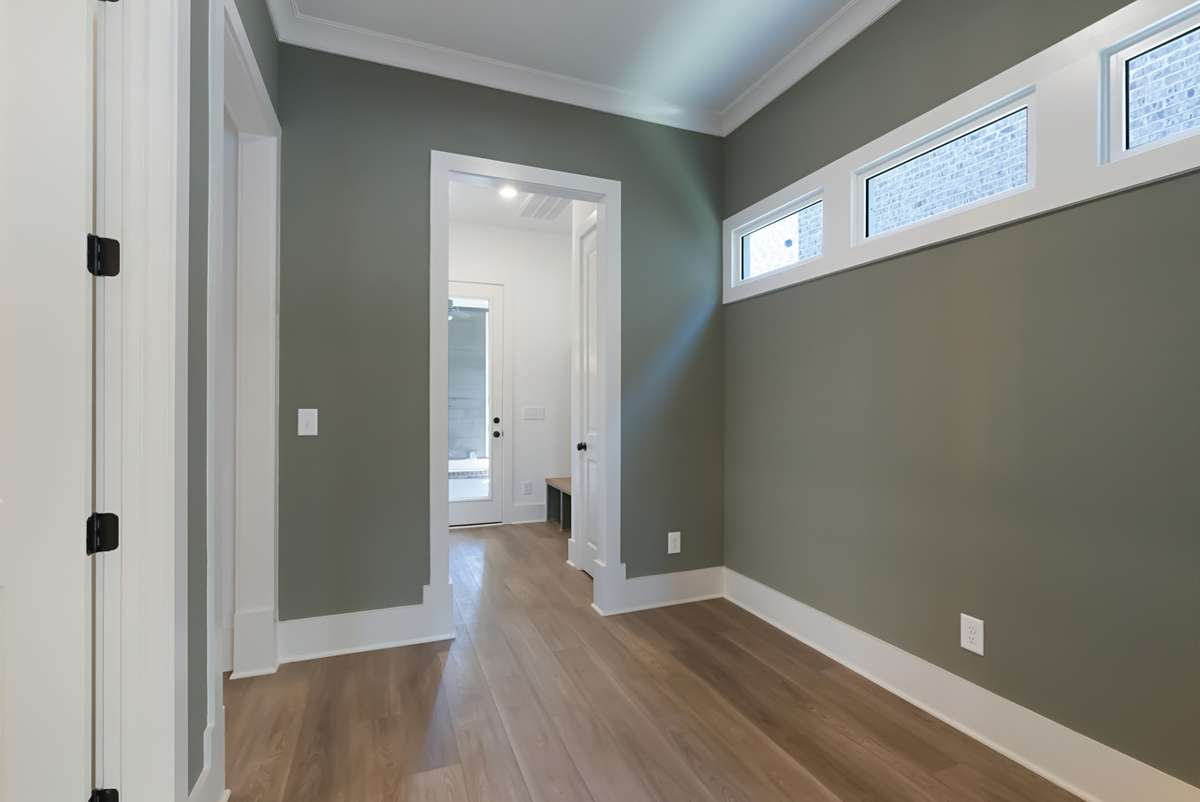 Pictures are used for marketing purposes only. Actual building and plan may vary.