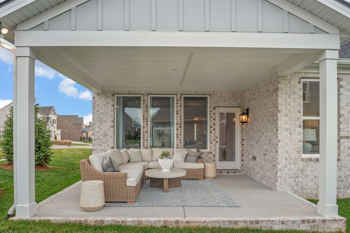 *** Photo is of a previously built Kinsley floor plan in another Drees Homes community. Standard Features and Selections may vary. ***
