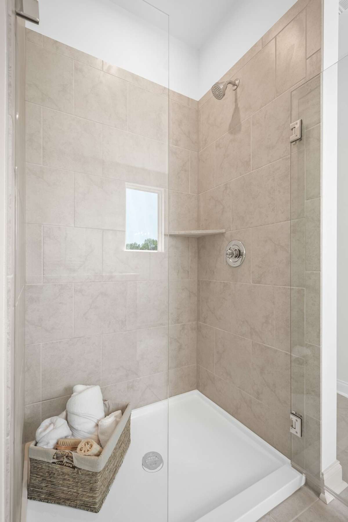 *** Photo is of a previously built Everly in another Drees Homes community. Selections and Standard Features may vary. ***